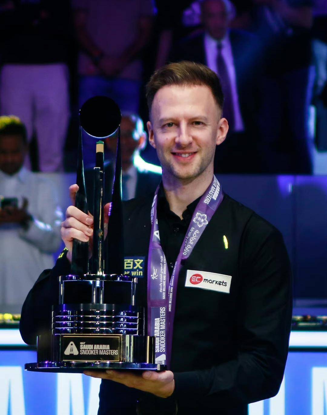 和他本人在 和他本人在