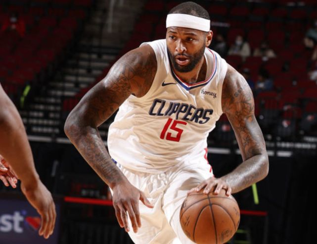 等待药厂的 等待药厂的