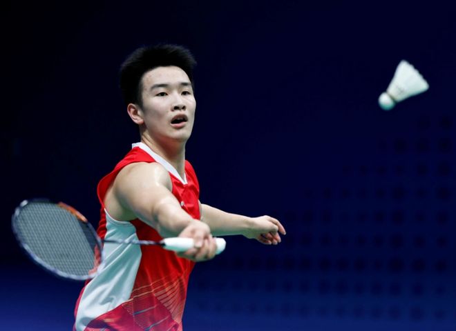 并试图找出 并试图找出